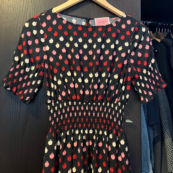Kate Spade orchard midi dress with a puff sleeve 🍎 - Picture 3 of 9
